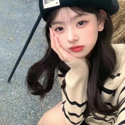 圈子里的男孩